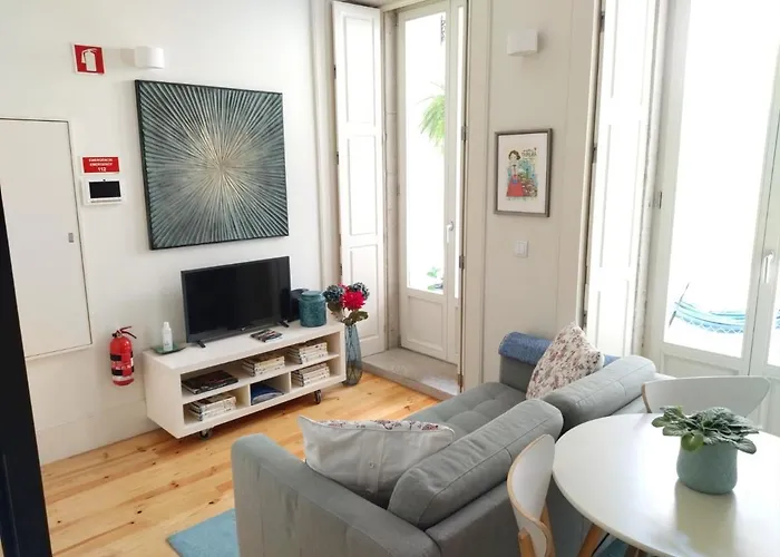 Santa Catarina Patio - With Washer Machine Oporto