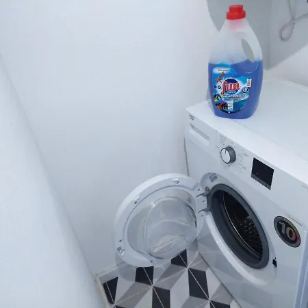 Santa Catarina Patio Apartment - Washer Machine *
