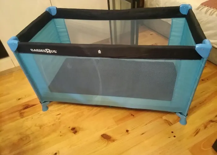 Santa Catarina Patio - With Washer Machine * Porto