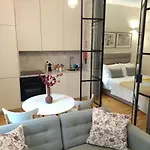 Santa Catarina Patio - With Washer Machine *