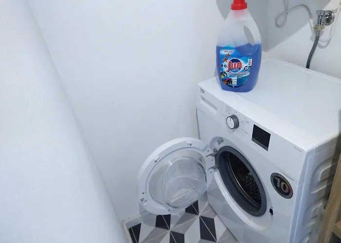 Santa Catarina Patio - With Washer Machine *