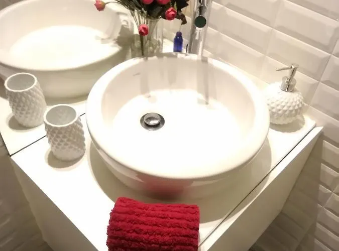 Santa Catarina Patio - With Washer Machine