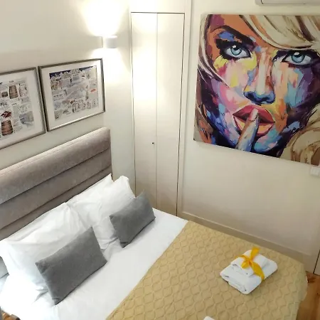 Santa Catarina Patio - With Washer Machine Apartment Porto